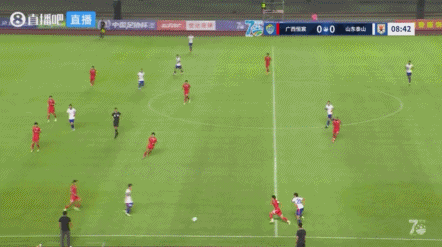 足协杯第4轮半场:泽卡传射建功,山东泰山2-0领先广西恒宸 足协杯第4轮半场:泽卡传射建功,山东泰山2-0领先广西恒宸