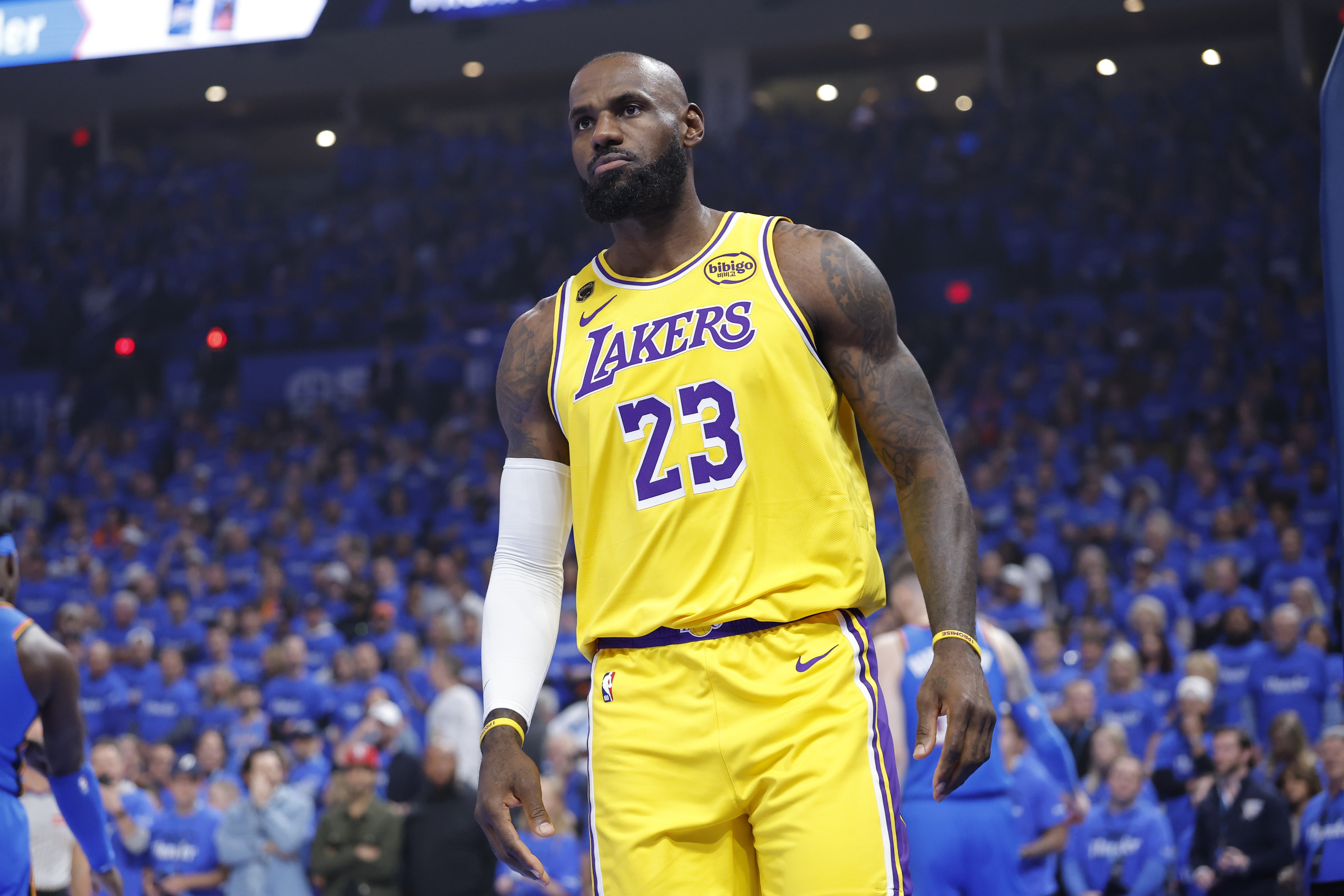 ESPN记者曝詹姆斯决定时间窗口：周日到下周二
