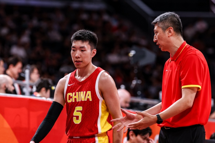 媒体人:伊朗不准是对手防守压力够 打中国队准因咱防守压力不够
